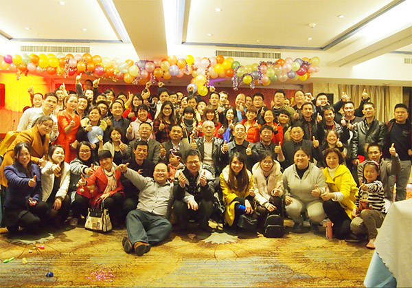 青龍廣西防水材料員工合影 防水材料