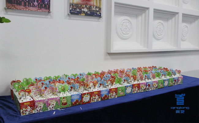 一個(gè)個(gè)紅彤彤的蘋安果象征平安吉祥 防水